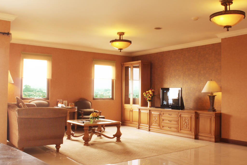 The Majesty Hotel Bandung Zewnętrze zdjęcie