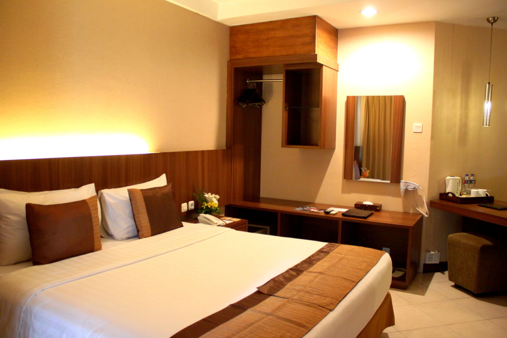 The Majesty Hotel Bandung Zewnętrze zdjęcie