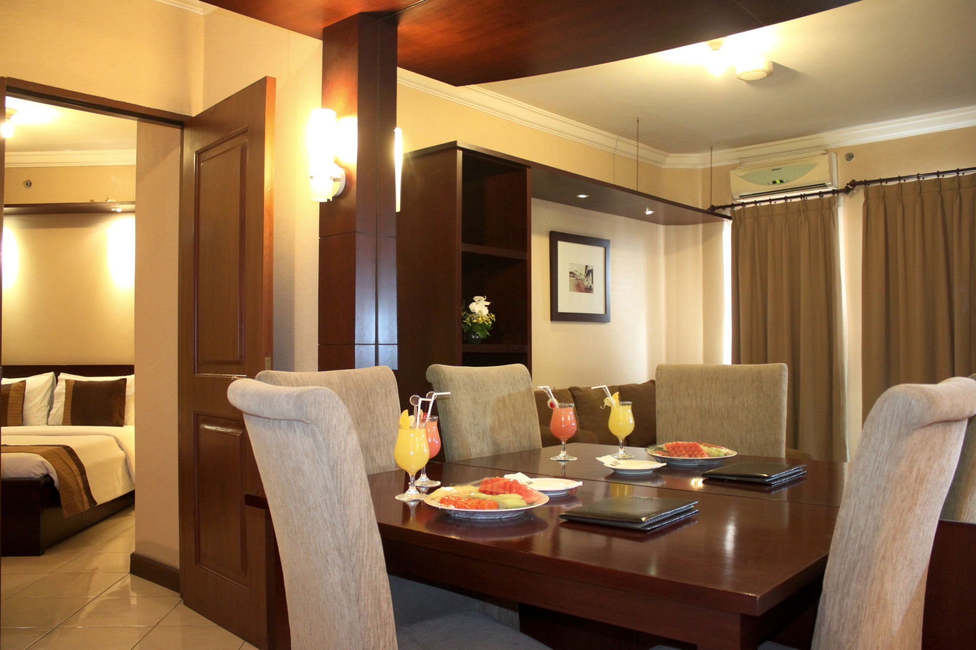 The Majesty Hotel Bandung Zewnętrze zdjęcie